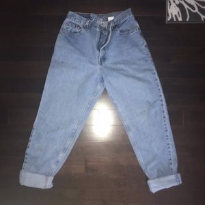 Vintage Levi’s 550 Jeans 🌶